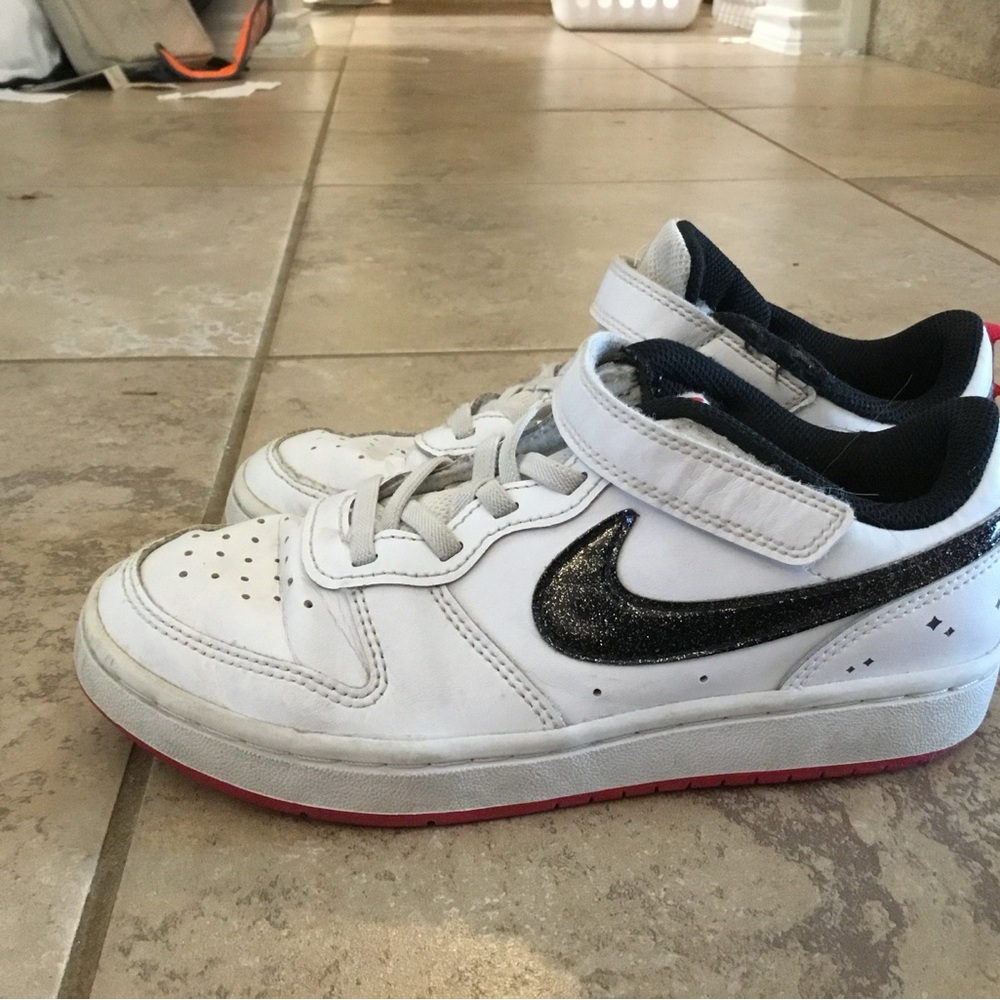 Nike Kids White and Black Sneakers